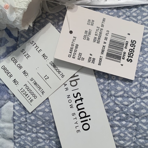 David’s Bridal dress for bride, bridesmaid, or any formal occasion.NWT - Picture 5 of 5